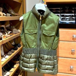 Moncler Puffer Vest green size 1